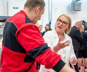 Czeska minister oborny w zakładach UAC