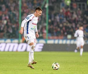 Orkiestra górnicza zagrała jak za dawnych lat, Górnik Zabrze również. Lech Poznań na kolanach