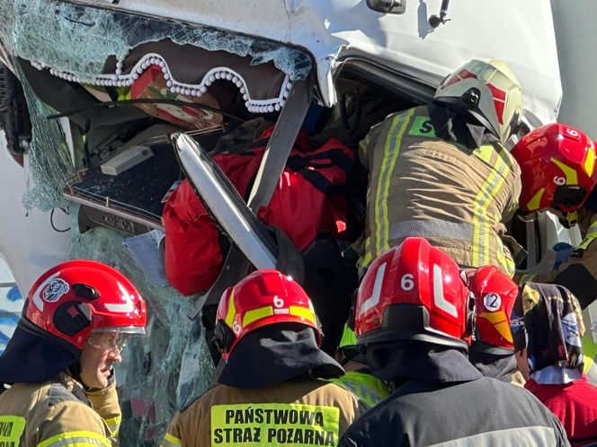 Na trasie S2 w rejonie Ursusa doszło do poważnego wypadku