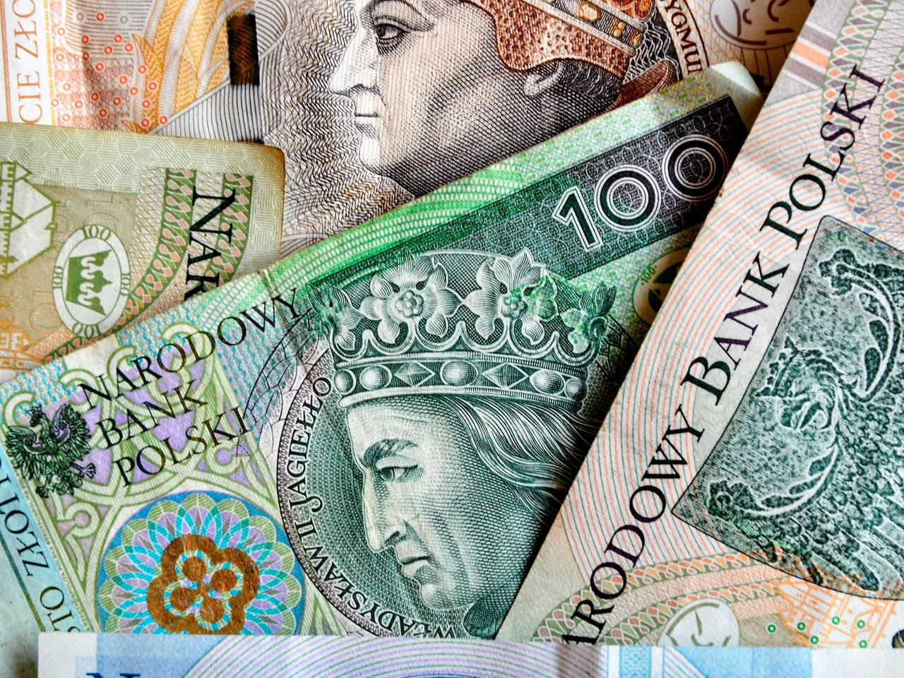 Polacy dostaną podwyżkę! Grube miliardy zł na koncie. Od kiedy?