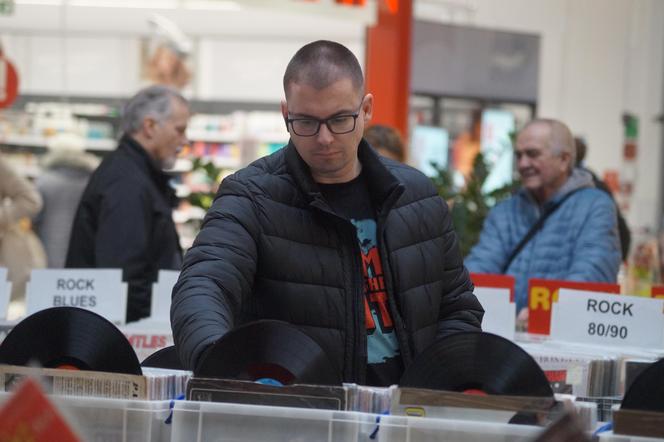 Giełda Płyt Winylowych w CH Rondo! Tu każdy znalazł coś dla siebie [ZDJĘCIA]