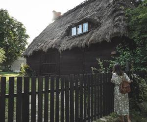 Kazimierz Dolny - co zwiedzić w okolicy? Atrakcje z dala od turystów, dojazd. Co polecają Wędrowne Motyle?