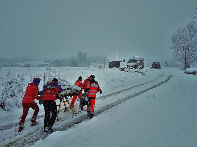 Trudne warunki w Bieszczadach. Wczoraj GOPR pomógł szóstce turystów
