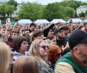 Tłumy przed Politechniką Lubelską. Rozpoczęły się piątkowe koncerty na Juwenaliach