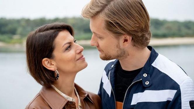 M jak miłość. Łukasz (Jakub Józefowicz), Patrycja Argasińska (Alżbeta Lenska)