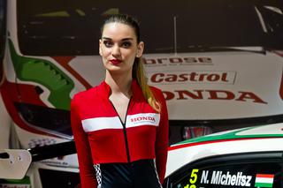 hostessy na targach Motor Show Poznań 2016