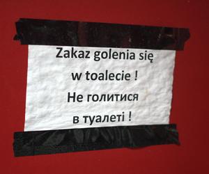 Oto najdroższe toalety w Warszawie. Zdjęcia nie oddają smrodu, jaki w nich panuje. My za to musimy płacić!