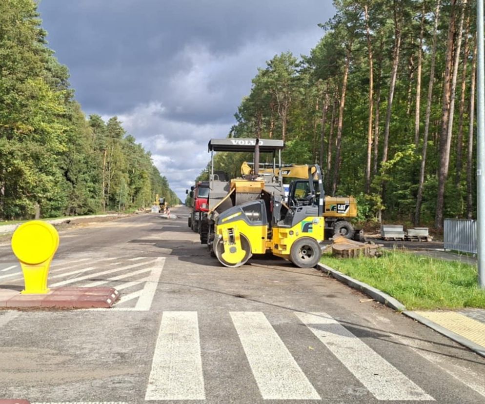 Remont drogi Tychów Stary - Starachowice (październik 2025)