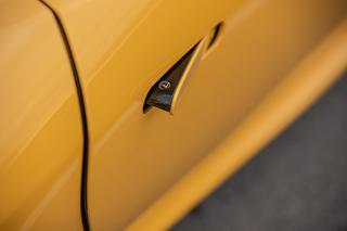 Lexus LC 500 Yellow Edition 5.0 V8