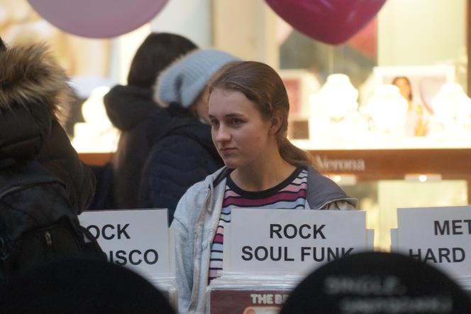 Giełda Płyt Winylowych w CH Rondo! Tu każdy znalazł coś dla siebie [ZDJĘCIA]