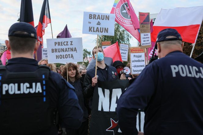 W Warszawie odbył się antyimigrancki marsz i kontrmanifestacja. Pojawiło się kilka tysięcy osób