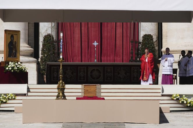 Zaczął się pogrzeb papieża Franciszka. Jedna z największych takich ceremonii w historii