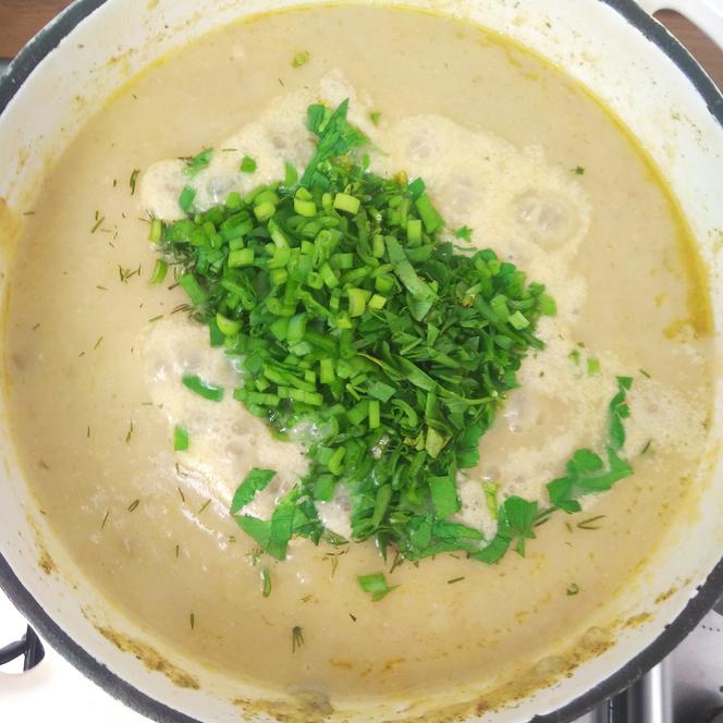 Zupa krem z białych warzyw: przepis krok po kroku