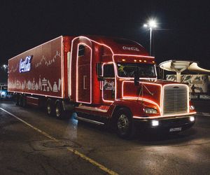 Świąteczna ciężarówka Coca-Coli w woj. warmińsko-mazurskim. Które miasto odwiedzi?