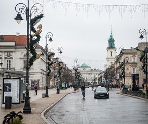 Montaż iluminacji świątecznej w Warszawie