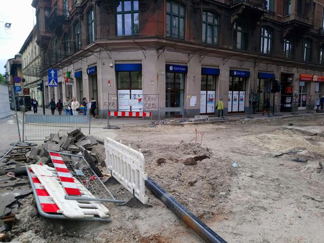 Kraków: Zobacz jak postępują prace przy przebudowie ulicy Krakowskiej