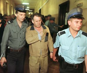 Sprawdziliśmy, gdzie spoczywają najwięksi zbrodniarze. Groby morderców i prawdziwych gangsterów na Mazowszu