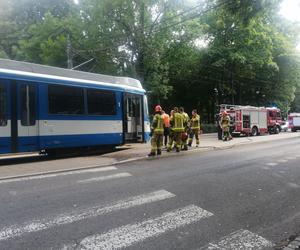 Kobieta wpadła pod tramwaj. Dramatyczny wypadek w centrum Krakowa