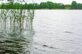 Tragedia pod Świdwinem. Z jeziora wyłowiono ciało kobiety