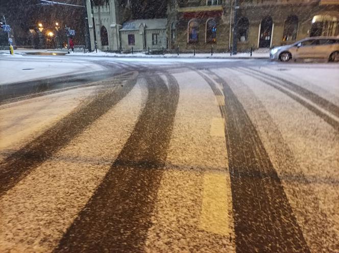 Intensywne opady śniegu na Lubelszczyźnie 