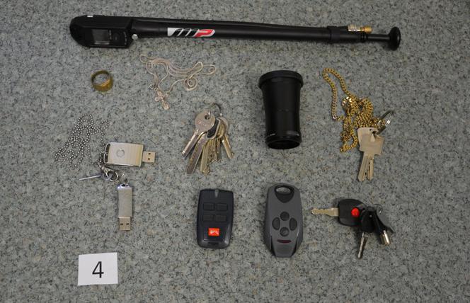 Rozpoznajecie te rzeczy? Policja szuka ich właścicieli