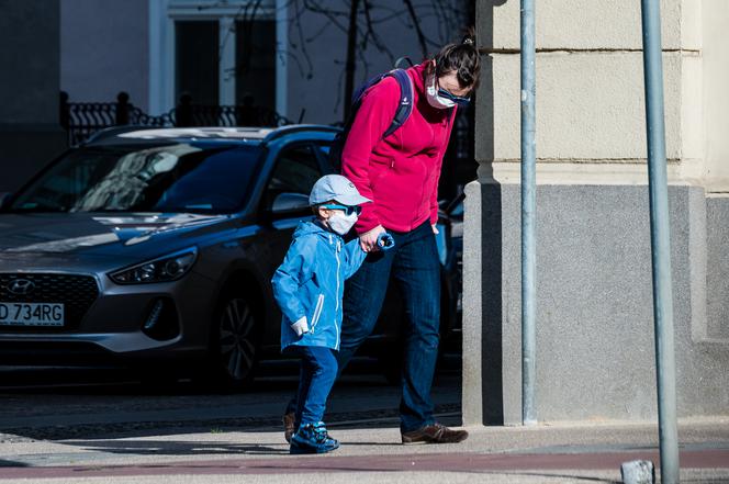 Każą nam znów nosić maseczki?