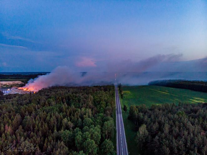 Studzianki. Pożar hałdy śmieci w sortowni 5.06.2019