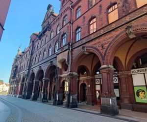 Zabytki stoją tu jeden przy drugim. To dolnoslaskie miasto wygląda jak z pocztówki, ale bez tłumów 