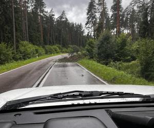 Wichury w Podlaskiem. Setki interwencji strażaków w całym regionie