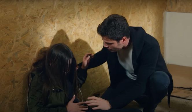 Ege odnajdzie Zeynep.