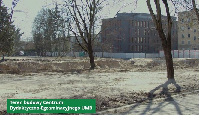 Obecny teren budowy Centrum Dydaktyczno-Egzamicyjnego UMB