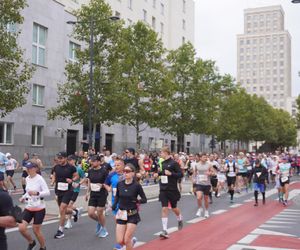 Uczestnicy Maratonu Warszawskiego 2025