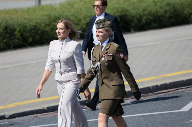 Ewa Minge komentuje kreację Marty Nawrockiej