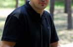 Tak Tomasz Karolak wyglądał prawie 20 lat temu! Już wtedy występował w hitowych komediach