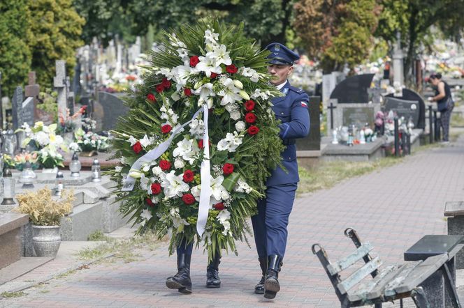 Ostatnie pożegnanie Jerzego Dziewulskiego. Wzruszające sceny na pogrzebie
