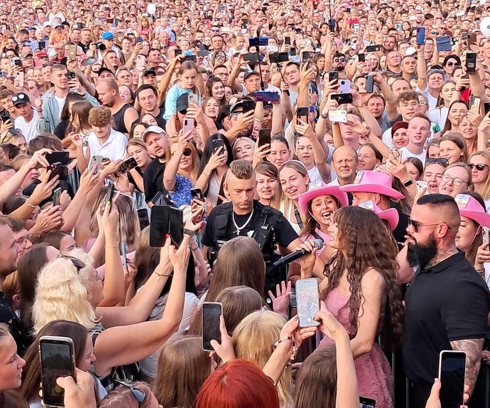 Tłumy na finale Dni Starachowic. Sylwia Grzeszczak porwała publiczność