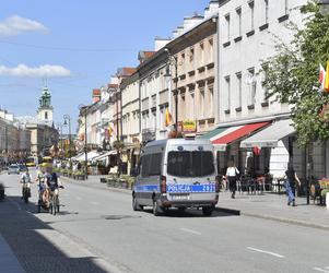 Warszawiacy o bezpieczeństwie w centrum miasta. Powinno być więcej policji