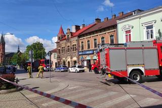 Policja zablokowała centrum Tarnowa! Na ulicy Krakowskiej występują utrudnienia