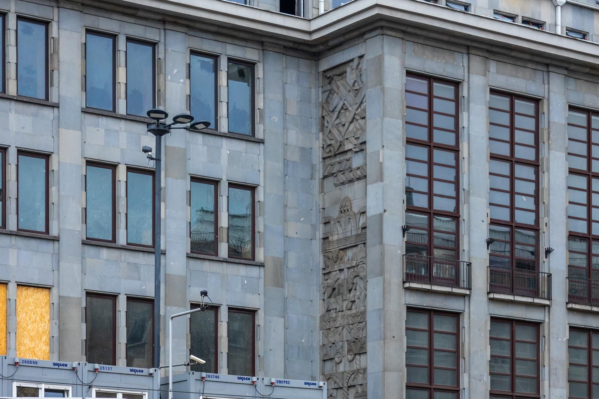 Gmach Banku Gospodarstwa Krajowego w Warszawie w trakcie remontu