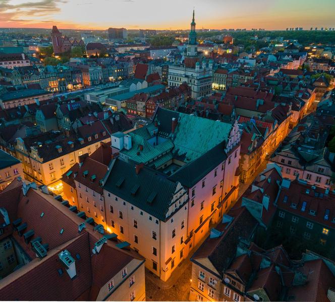 Widok na Stary Rynek w Poznaniu 