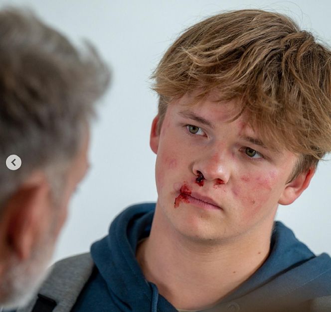 Na sygnale. Wiktor (Wojciech Kuliński), Czarek (Maksymilian Balcerowski)