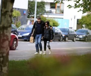 Maciej Orłoś i Paulina Koziejowska zjedli pizze, a potem poszli na rehabilitację