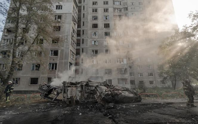 Rosja bombarduje i niszczy ukraińskie miasta. Wiele z nich jest blisko Polski