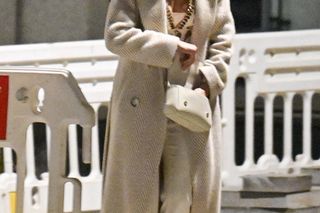 Policja rozgoniła gwiazdy Twoja twarz brzmi znajomo