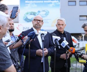 Akcja poszukiwawcza 40-letniego górnika w KWK Knurów trwa
