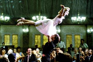 Dirty Dancing powróci! Kultowy film doczeka się kontynuacji z Jennifer Grey w roli głównej. Kiedy premiera i co już wiemy?