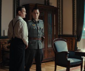 Zatoka szpiegów 2, ostatni odcinek 19. Bergman (Paweł Ławrynowicz), Franz (Bartosz Gelner)
