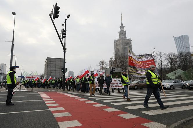 Protest rolników w Warszawie - UTRUDNIENIA W RUCHU. Które ulice nieprzejezdne?