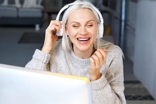 Radio online za darmo? Wejdź na Mediateka.pl i słuchaj bez ograniczeń