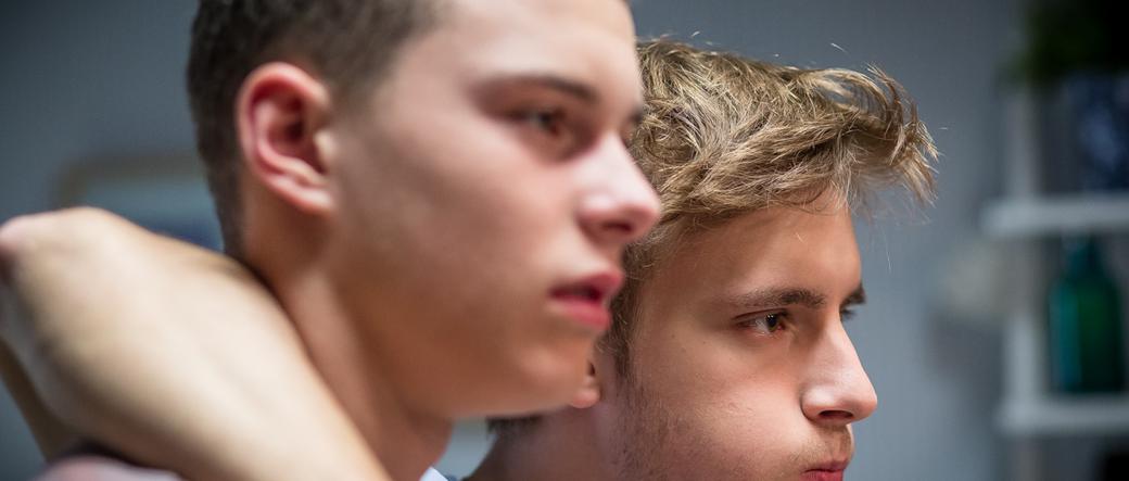 Rodzinka.pl 7 sezon. Tomek (Maciej Musiał), Kuba (Adam Zdrójkowski)